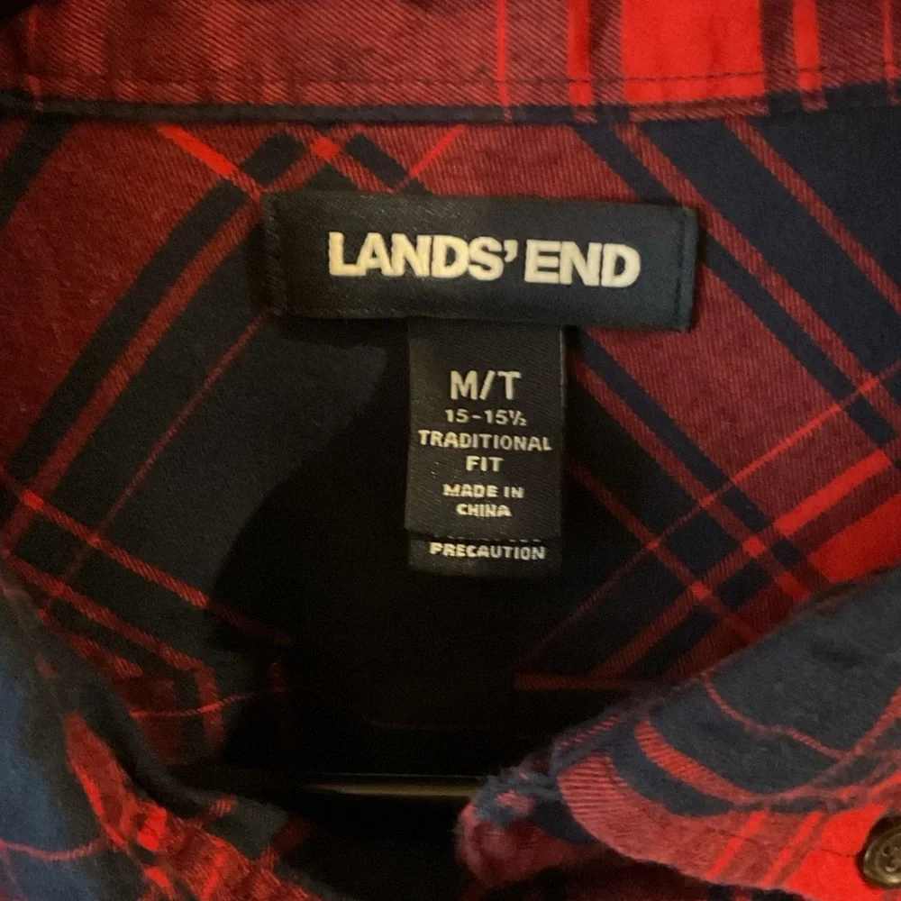 Lands' End Men's Casual Plaid Shirt - Navy and Crimson - Picture 2 of 9